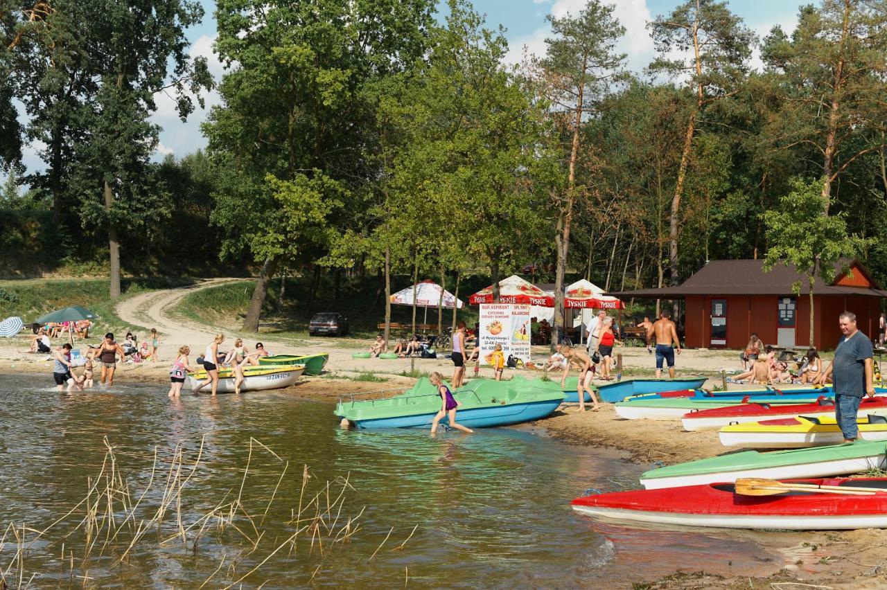 Hotel Marina Nielisz Extérieur photo