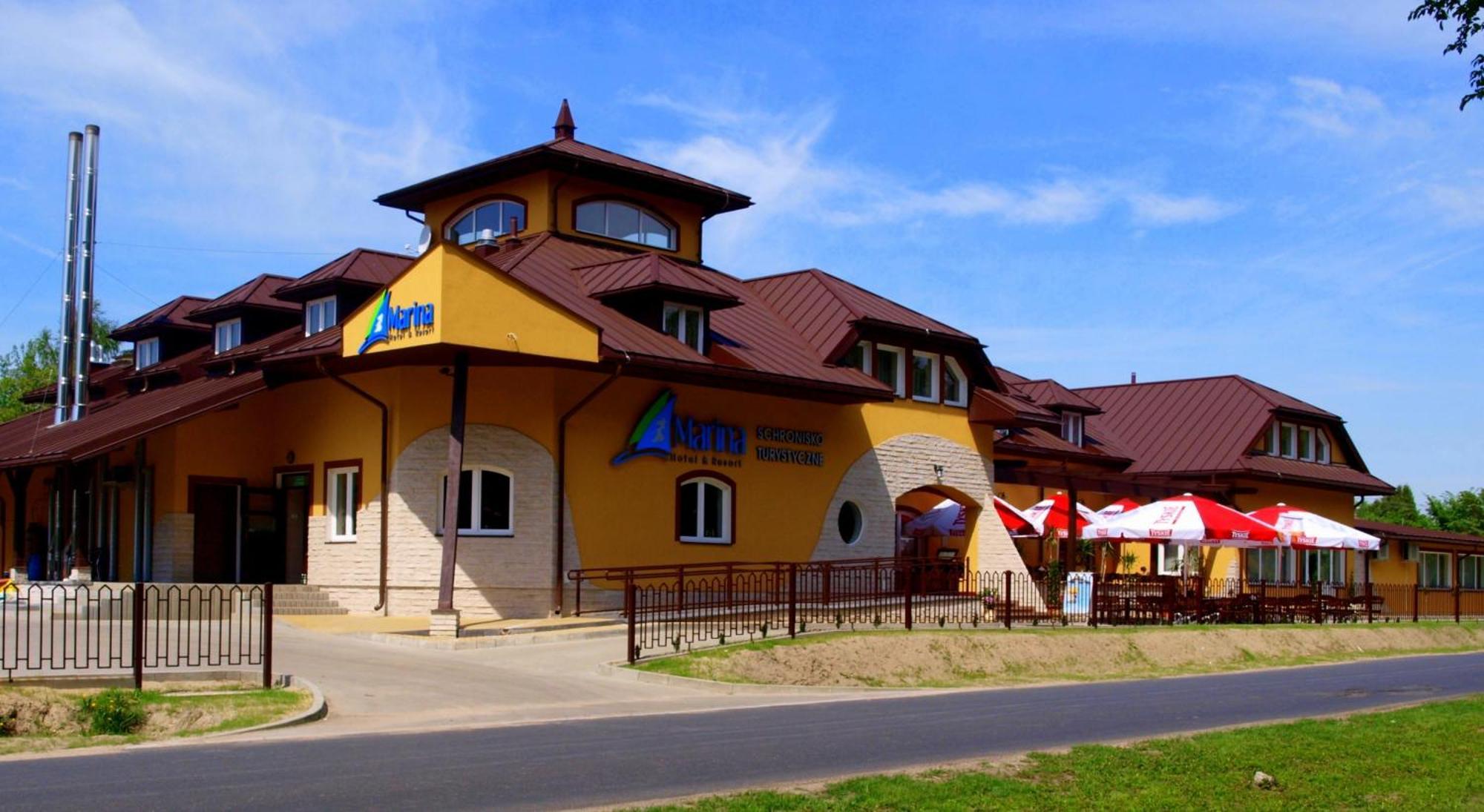Hotel Marina Nielisz Extérieur photo